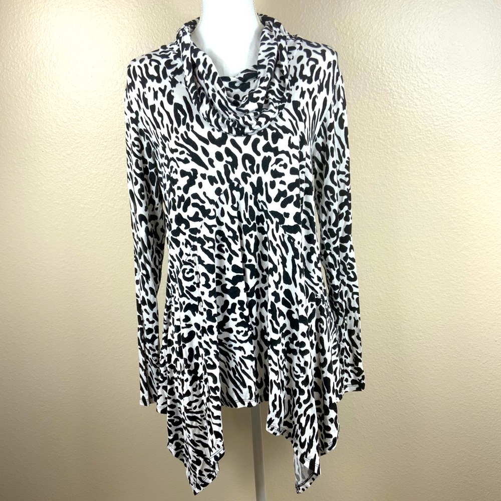 Joseph A black and white leopard turtleneck